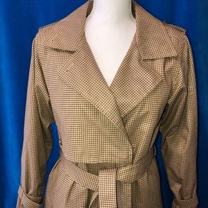 EUC Vtg London Fog Trench